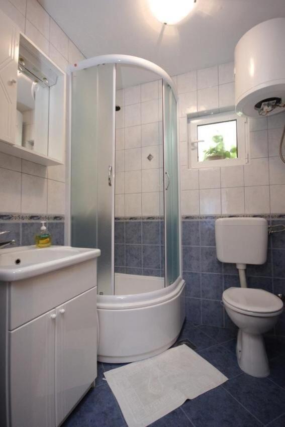 Apartments Zoki - Great Location Close To The Sea Vis Kültér fotó